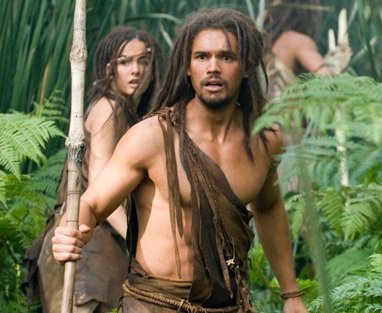 10.000 a.C. (2008) - Um filme épico sobre um caçador de mamutes em uma viagem por território desconhecido, na tentativa de garantir a segurança de sua tribo. Quando um bando de perigosos guerreiros sequestra sua amada, ele é obrigado a liderar um pequeno grupo em uma expedição de resgate. IMPORTANTE: Observe as contradições históricas do filme. Analise os erros do roteiro! 10.000 a.C. (2008) - Um filme épico sobre um caçador de mamutes em uma viagem por território desconhecido, na tentativa de garantir a segurança de sua tribo. Quando um bando de perigosos guerreiros sequestra sua amada, ele é obrigado a liderar um pequeno grupo em uma expedição de resgate. IMPORTANTE: Observe as contradições históricas do filme. Analise os erros do roteiro!