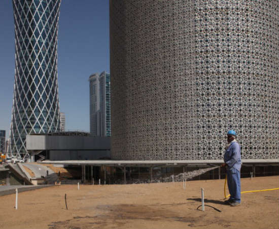 Este é o responsável por desenvolver, acompanhar e coordenar obras de construção, auxiliando na definição de materiais adequados para a obra e controlando prazos e custos do projeto. <br>Foto: Getty Images