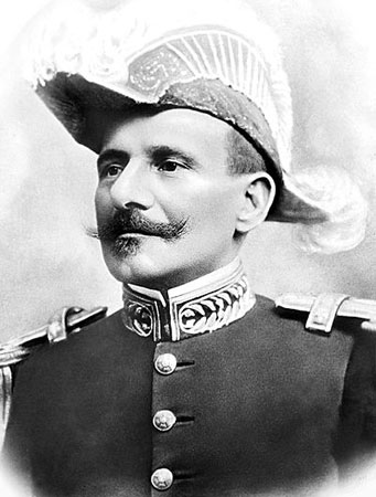 Em seu mandato, ele tentou recuperar para os militares a influência de antes e, para isso, colocou em prática a chamada política das salvações: por meio de intervenções militares, derrubou oligarquias estaduais no Nordeste e colocou no poder grupos mais afinados com o presidente. Enfrentou grandes revoltas, como a da Chibata e de Juazeiro, e a Guerra do Contestado, na divisa do Paraná com Santa Catarina.