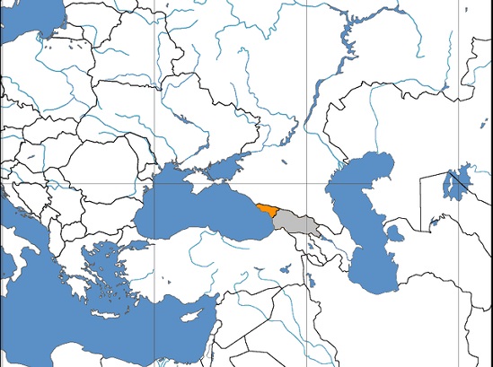 A Abecásia travou uma guerra contra as forças da Geórgia no começo da década de 1990. Apesar da derrota, desde então o país se considera independente. A Rússia é uma das únicas grandes forças a reconhecer a soberania da Abecásia - para a ONU, a região ainda é parte da Geórgia. (Foto: Wikimedia Commons)