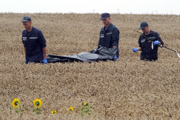 As consequências da queda do MH17 não são apenas políticas. Alguns dos maiores pesquisadores sobre a AIDS do mundo estavam à bordo do avião, seguindo para uma conferência sobre a doença na Australia. Um exemplo é o holandês Joep Lange, de 60 anos, que dedicou 30 anos da sua vida às pesquisas sobre o vírus HIV e à Aids. (Foto: Getty Images) As consequências da queda do MH17 não são apenas políticas. Alguns dos maiores pesquisadores sobre a AIDS do mundo estavam à bordo do avião, seguindo para uma conferência sobre a doença na Australia. Um exemplo é o holandês Joep Lange, de 60 anos, que dedicou 30 anos da sua vida às pesquisas sobre o vírus HIV e à Aids. (Foto: Getty Images)