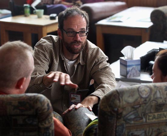 SERVIÇO SOCIAL - São o planejamento e a execução de políticas públicas e de programas sociais voltados para o bem-estar coletivo e para a integração do indivíduo na sociedade. SERVIÇO SOCIAL - São o planejamento e a execução de políticas públicas e de programas sociais voltados para o bem-estar coletivo e para a integração do indivíduo na sociedade.