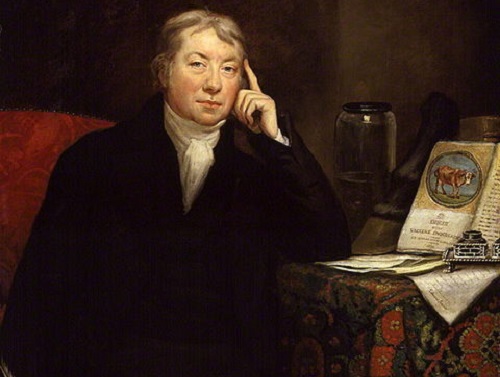 Cem anos depois, em 1798, o mundo agradeceu ao médico inglês Edward Jenner por uma descoberta importantíssima: a primeira vacina contra a varíola. (Foto: Wikimedia Commons) Cem anos depois, em 1798, o mundo agradeceu ao médico inglês Edward Jenner por uma descoberta importantíssima: a primeira vacina contra a varíola. (Foto: Wikimedia Commons)