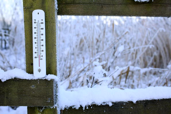 Quando o corpo com maior energia térmica cede calor para o corpo com menor energia térmica até que os dois alcancem a mesma temperatura, eles chegaram a um estado de equilíbrio térmico. (Foto: Getty Images)