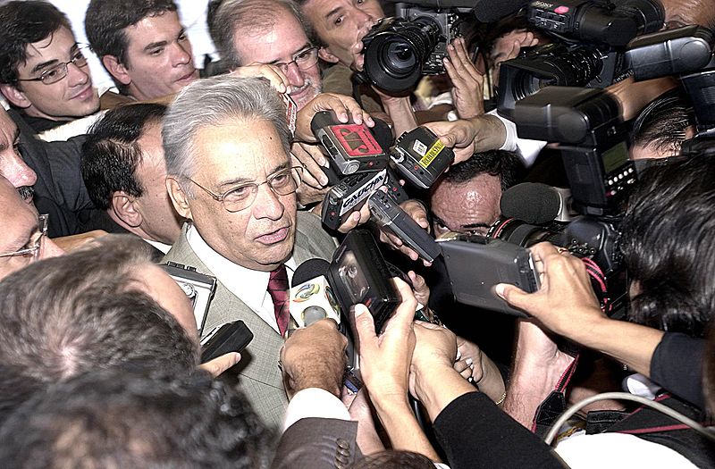 Foi durante o segundo governo de Fernando Henrique Cardoso, em 2001, que surgiu o  Avança, Brasil. Um dos principais objetivos do governo era a geração de empregos. (Foto: Wikimedia Commons)