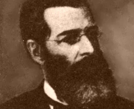 Um dos grandes nomes do romantismo brasileiro, com obras como O Guarani, Iracema e Til, José de Alencar se envolveu em uma polêmica de cunho afetivo. Diziam que seu filho, Mário de Alencar, era na verdade fruto de um relacionamento extraconjugal de sua esposa com Machado de Assis. A história nunca foi confirmada, mas é bastante polêmica.  Foto: Wikicommons Um dos grandes nomes do romantismo brasileiro, com obras como O Guarani, Iracema e Til, José de Alencar se envolveu em uma polêmica de cunho afetivo. Diziam que seu filho, Mário de Alencar, era na verdade fruto de um relacionamento extraconjugal de sua esposa com Machado de Assis. A história nunca foi confirmada, mas é bastante polêmica.  Foto: Wikicommons