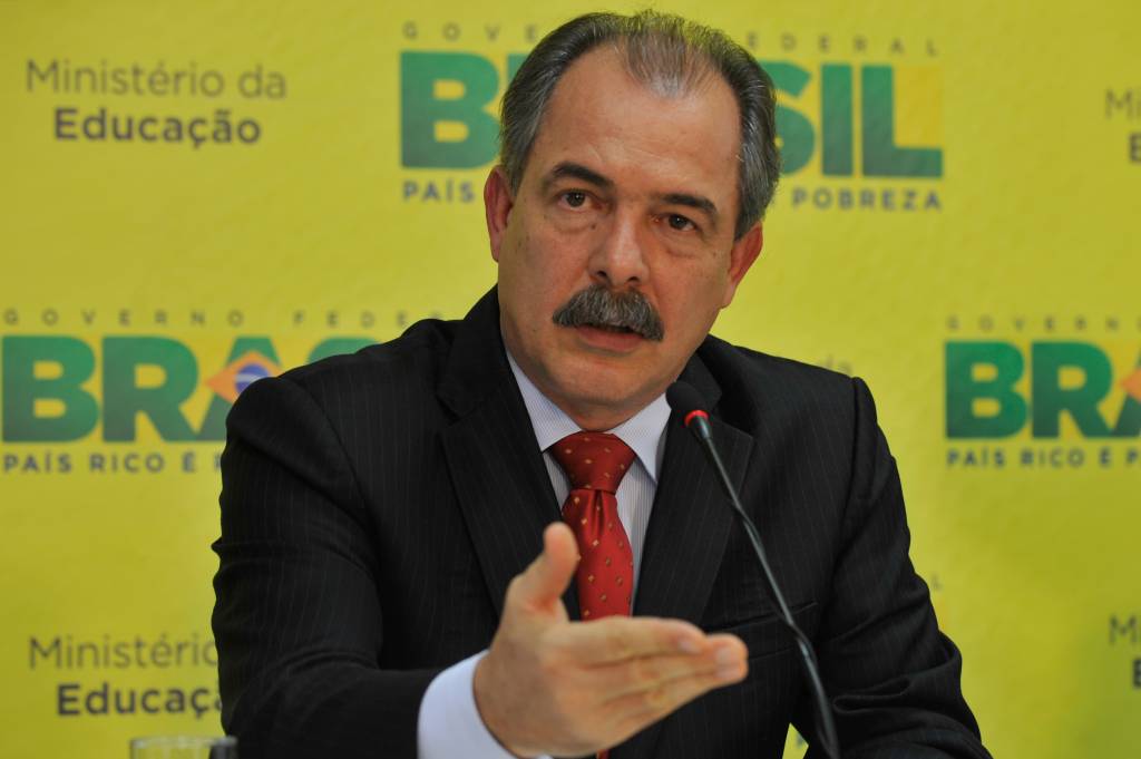 Quase metade dos inscritos no Sisu 2013 é cotista, diz MEC