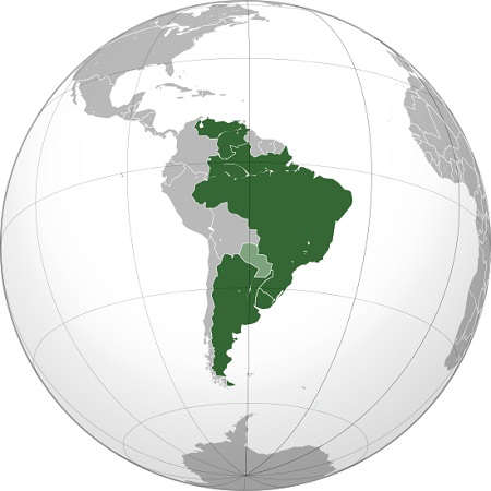 O Mercosul, ou Mercado Comum do Sul, é certamente o bloco econômico do continente mais conhecido entre os brasileiros. Brasil, Argentina, Uruguai e Paraguai são os fundadores do bloco. Após a queda de Fernando Lugo, então presidente paraguaio, esse país foi suspenso do Mercosul e a entrada da Venezuela foi aprovada. (Foto: Wikimedia Commons) O Mercosul, ou Mercado Comum do Sul, é certamente o bloco econômico do continente mais conhecido entre os brasileiros. Brasil, Argentina, Uruguai e Paraguai são os fundadores do bloco. Após a queda de Fernando Lugo, então presidente paraguaio, esse país foi suspenso do Mercosul e a entrada da Venezuela foi aprovada. (Foto: Wikimedia Commons)
