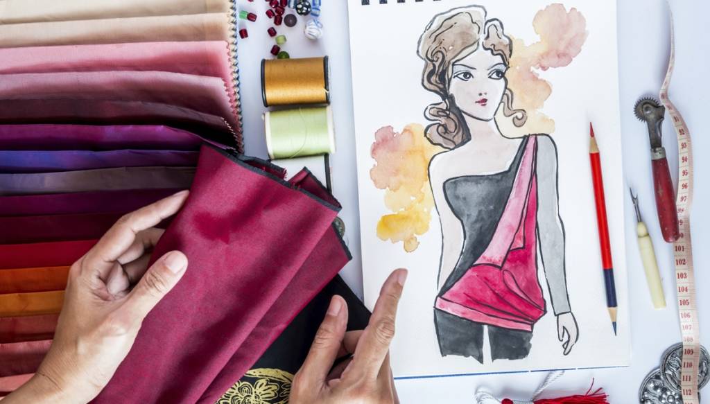 GE Bolsas: cursos de Design de Moda com até 55% de desconto