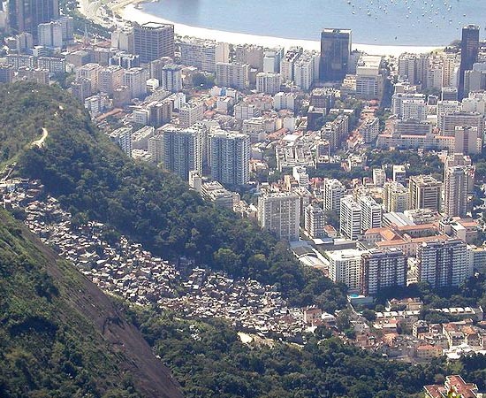 PROBLEMAS URBANOS - Estude sobre o lixo, os aterros e reciclagem.