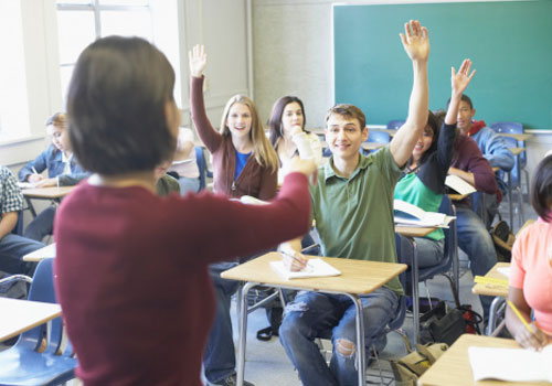 Mais de 14% dos brasileiros entre 15 e 17 anos estão fora da escola, aponta relatório da Unicef