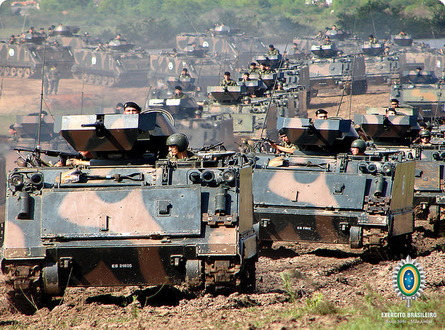 Quais são as carreiras possíveis no Exército Brasileiro?