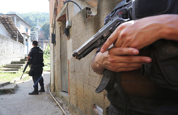 Entenda quais são os tipos possíveis de violência na sociedade