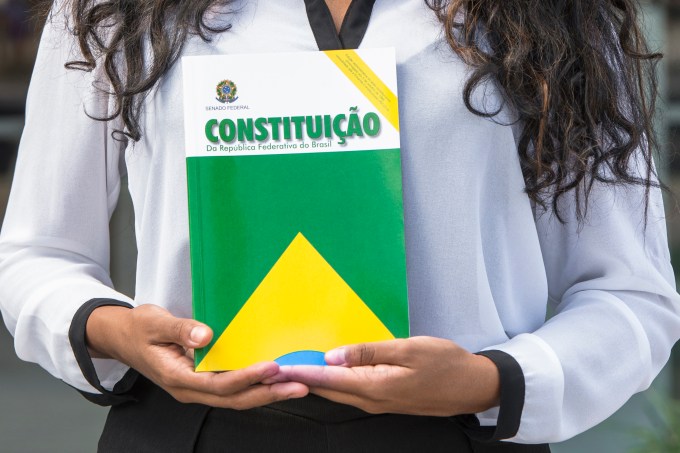 Constituição Brasileira (Brazilian Constitution)