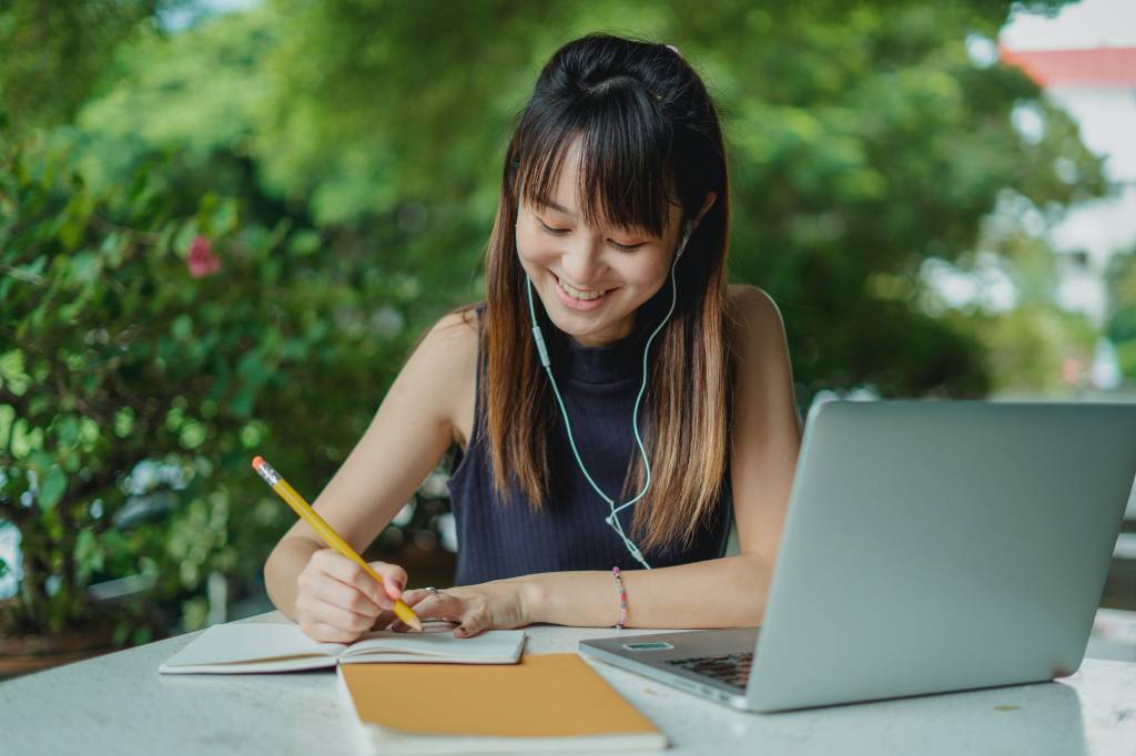 Vagas abertas para trainee em julho