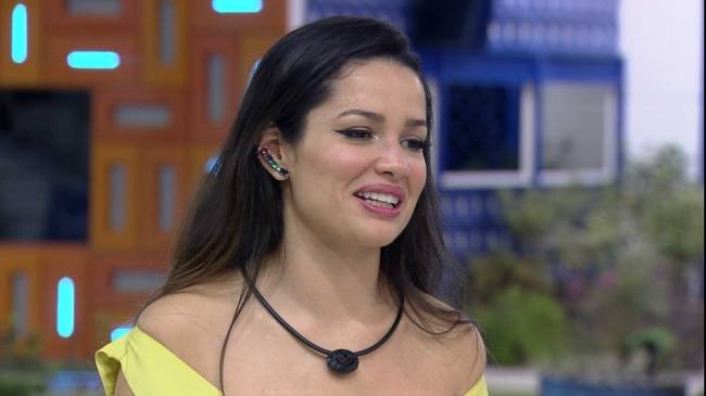 Juliette se emociona durante o BBB21