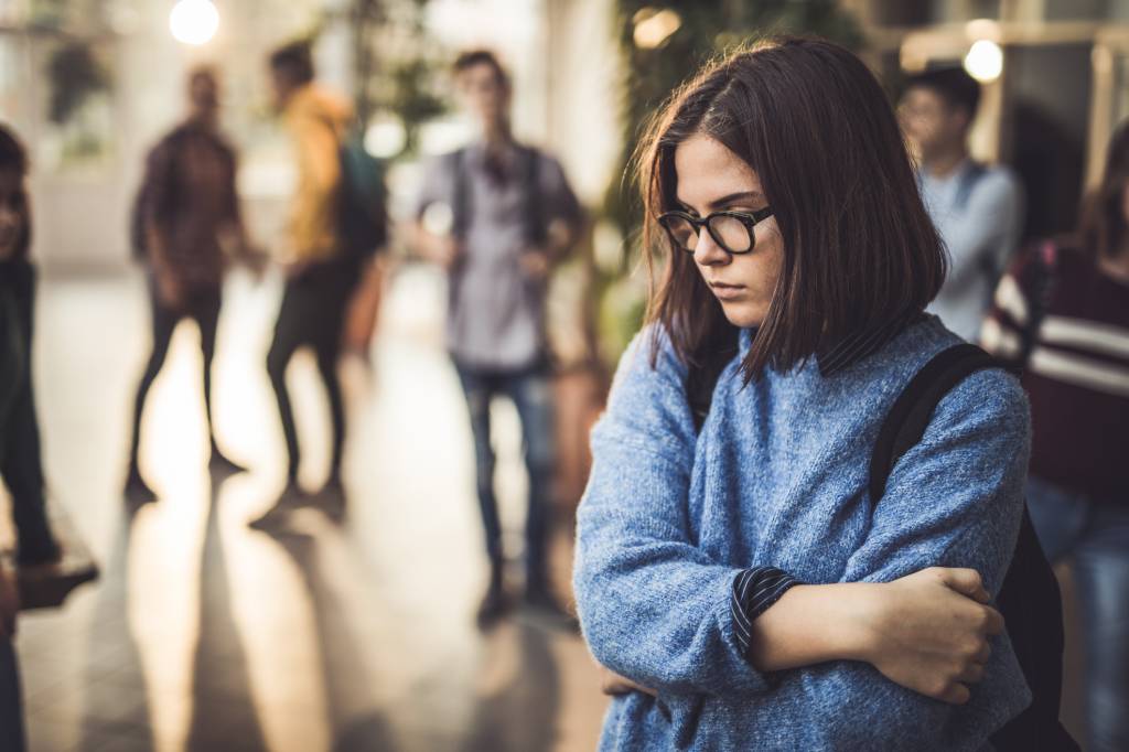 Medo ou fobia social? Como diferenciar e quando é hora de buscar ajuda