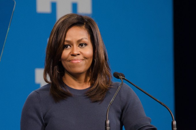 Michelle_Obama_at_SNHU_October_2016
