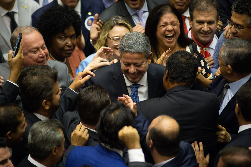 Presidencialismo de Coalizão: por que não dá para governar sem o Centrão?