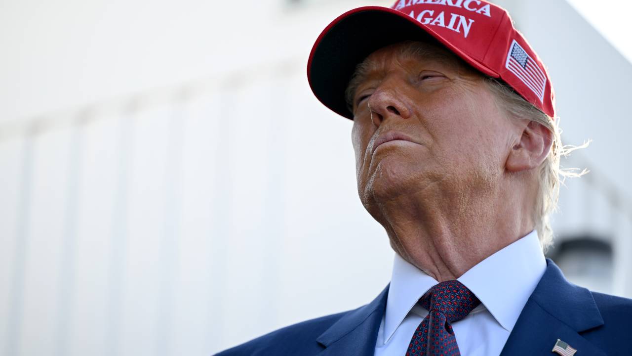 BROWNSVILLE, TEXAS - NOVEMBER 19: U.S. President-elect Donald Trump attends a viewing of the launch of the sixth test flight of the SpaceX Starship rocket on November 19, 2024 in Brownsville, Texas. SpaceX’s billionaire owner, Elon Musk, a Trump confidante, has been tapped to lead the new Department of Government Efficiency alongside former presidential candidate Vivek Ramaswamy.