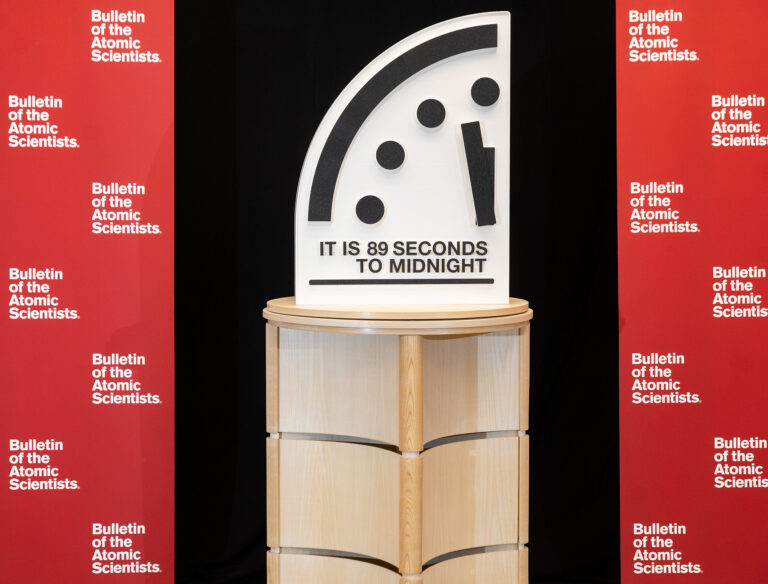 2025-Doomsday-Clock-Design-89-Sec-768×584 O relógio simbólico do Juízo Final criado pelo Boletim de Cientistas Atômicos