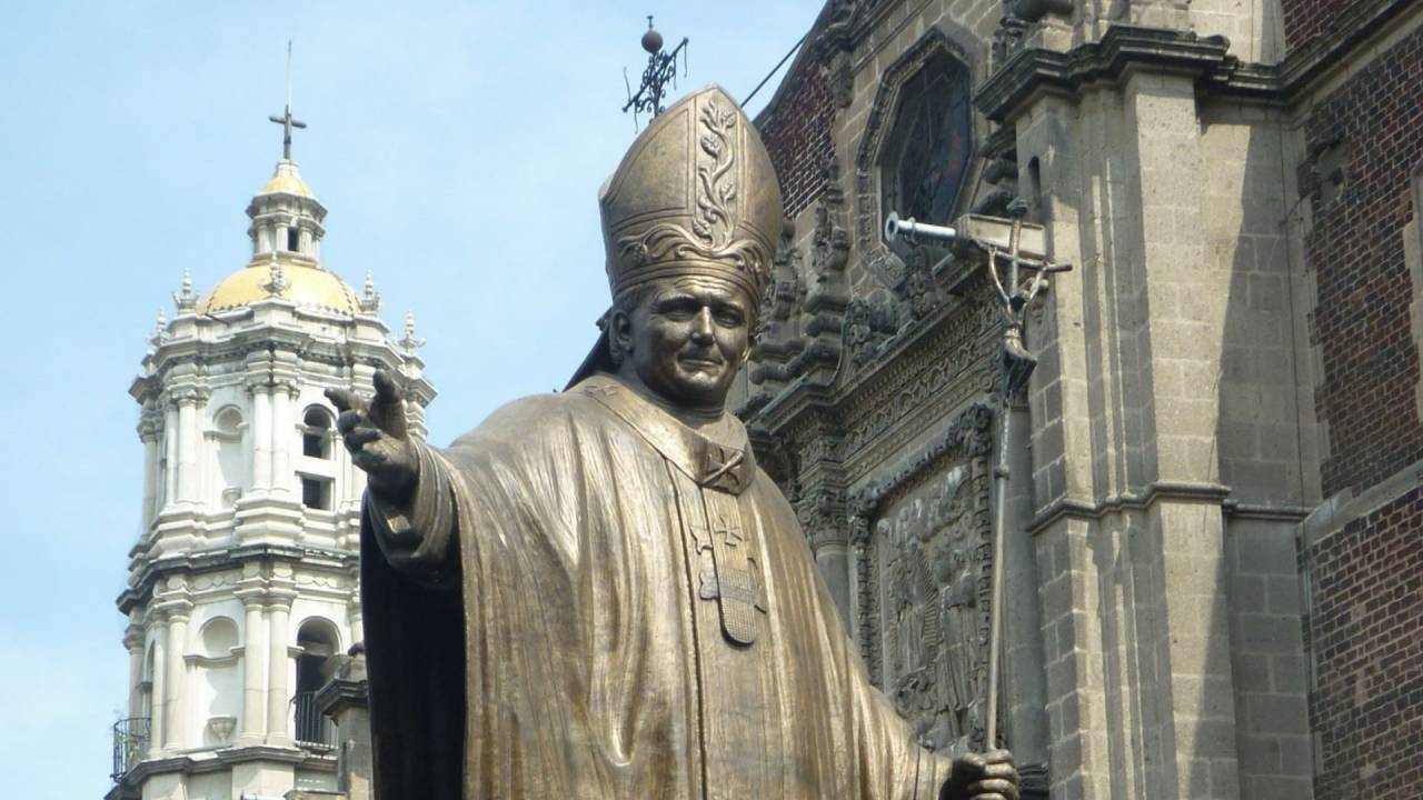 idade minima papa