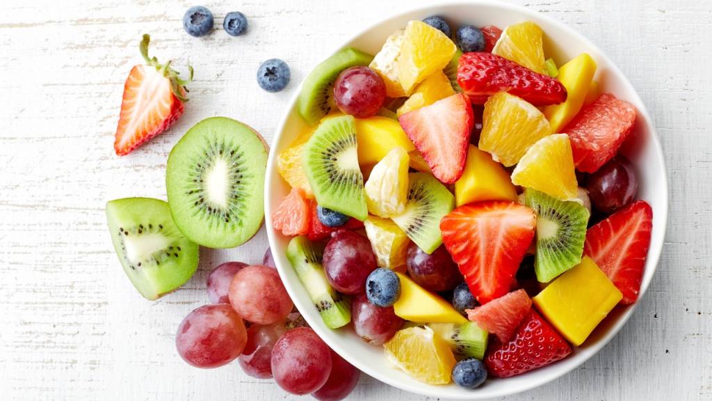 7 frutas que podem turbinar seu estudo